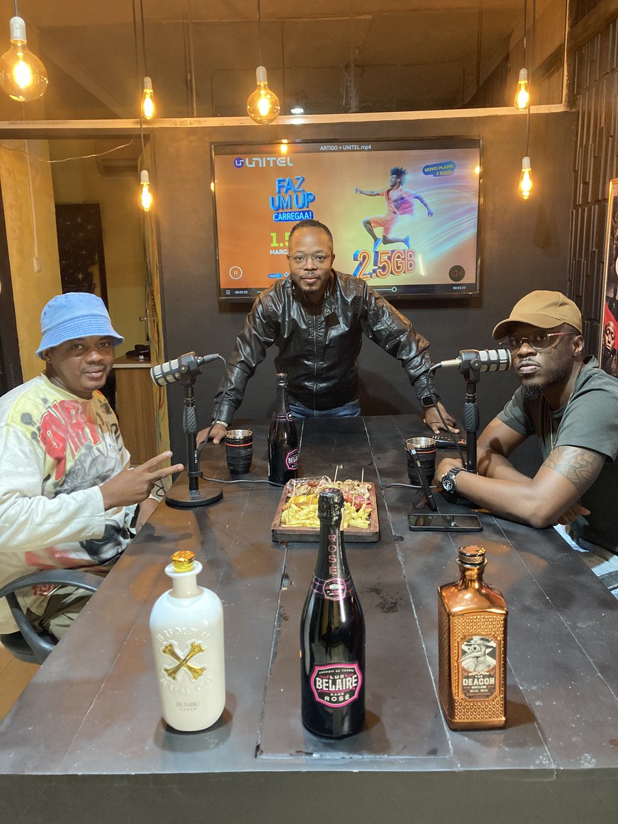 Isso foi na sexta feira no podcast artigo40  2 contra 1,para assistir a entrevista é só clicar no link abaixo 

youtube.com/live/WOeRHVliP…

Não esqueçam que precisamos do vosso apoio para gravar e promover o vídeo do novo som ADÃO &amp; EVA.