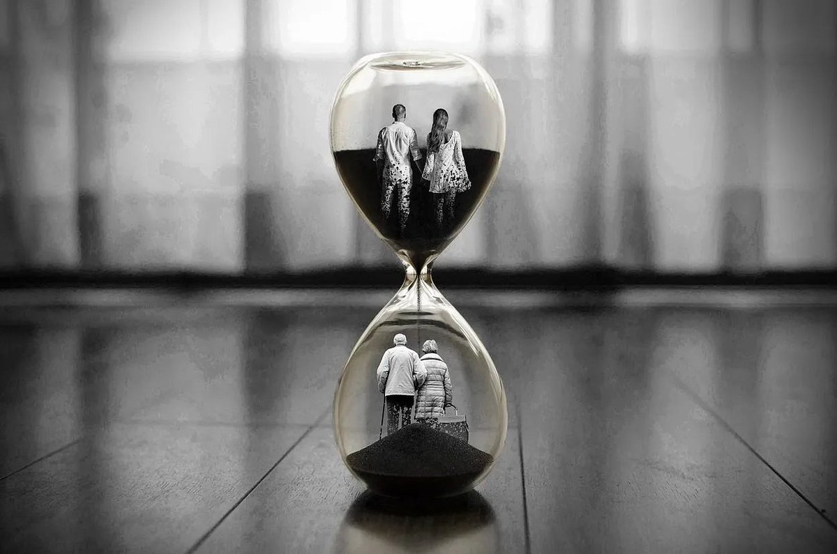 RebelsNotes's tweet image. The Time Of Their Lives Slowly Runs Out
Shadows Of Mayday #18: Joe and Mattie #2: Neither of them wanted to wait to tell the other about their feelings
mariearebelle.substack.com/p/the-time-of-…