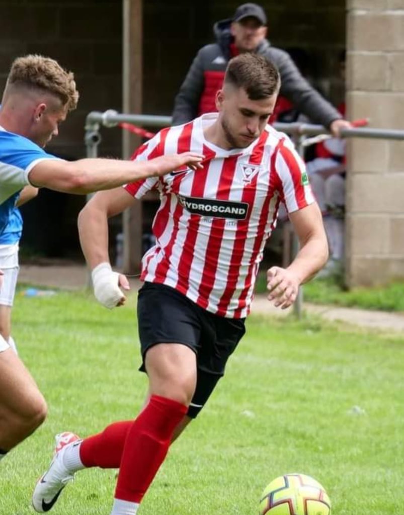 Elburton Villa FC (@elburtonvilla) on Twitter photo 🔴⚪️⚽️ FULL TIME!!!
<a href="/OfficialBoveyFC/">Bovey Tracey AFC</a> 3 v 0 <a href="/ElburtonVilla/">Elburton Villa FC</a>
Windy conditions for both teams but a good run out for the players available… Thank you and all the best to Bovey and their management… defo league contenders!
<a href="/swpleague/">WALTER C. PARSON PENINSULA LEAGUE</a> <a href="/swsportsnews/">South West Sports News</a> <a href="/PLsportsnews/">PlymouthSportsNews</a> <a href="/Cornishfootball/">Dave Deacon</a> 🔴⚪️⚽️ FULL TIME!!!
<a href="/OfficialBoveyFC/">Bovey Tracey AFC</a> 3 v 0 <a href="/ElburtonVilla/">Elburton Villa FC</a>
Windy conditions for both teams but a good run out for the players available… Thank you and all the best to Bovey and their management… defo league contenders!
<a href="/swpleague/">WALTER C. PARSON PENINSULA LEAGUE</a> <a href="/swsportsnews/">South West Sports News</a> <a href="/PLsportsnews/">PlymouthSportsNews</a> <a href="/Cornishfootball/">Dave Deacon</a>