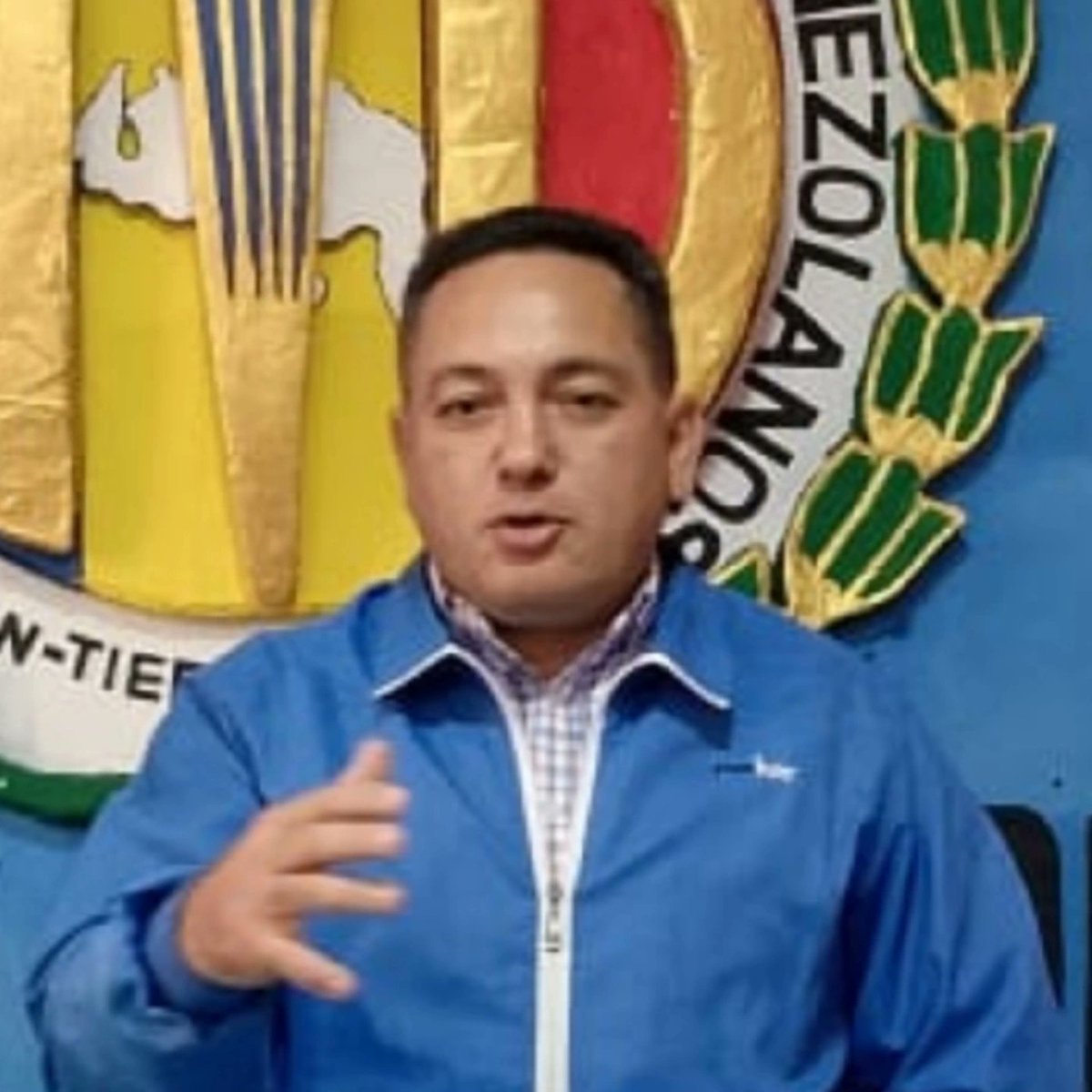 facebook.com/share/p/198ECG… Desde el Partido ACCION DEMOCRATICA nos solidarizamos con nuestros hermanos apureños por todas las calamidades y penurias que están padeciendo producto del desastre natural que ha ocasionado la crecida de los principales ríos y afluentes fluviales.