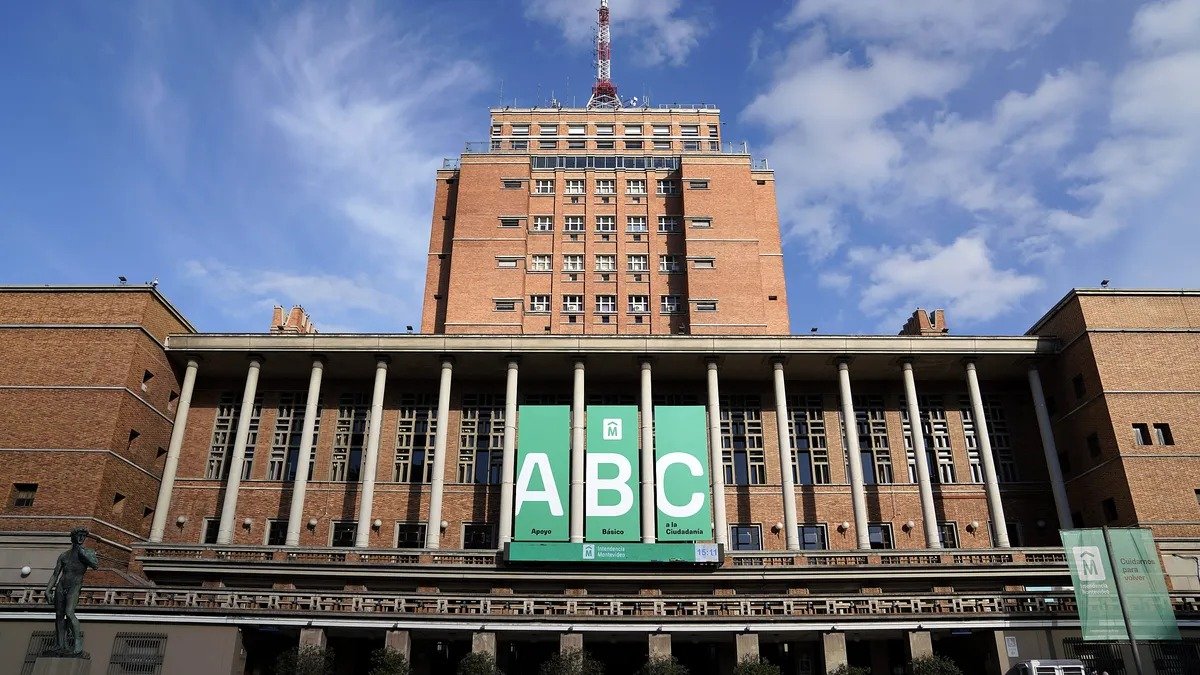 MONTEVIDEO, DEFICIT RECORD!
con la tuuuya contribuyente!

La Intendencia de Montevideo cerró 2024 con un déficit de más de US$ 82 millones, según datos oficiales publicados por El Observador. El peor resultado fiscal en décadas.  El acumulado supera los US$ 497 millones.

En 2022