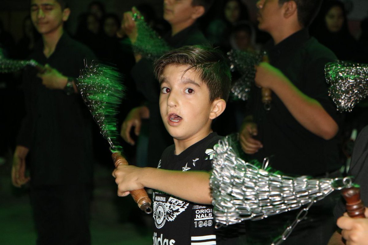 negin542's tweet photo. ستون زندگی ما دست نداره 
اما یک عمره خیلی محکم نگهمون داشته ...
#ملت_امام_حسین 
#آذربایجان_حسینی https://t.co/S32M1YXOzG