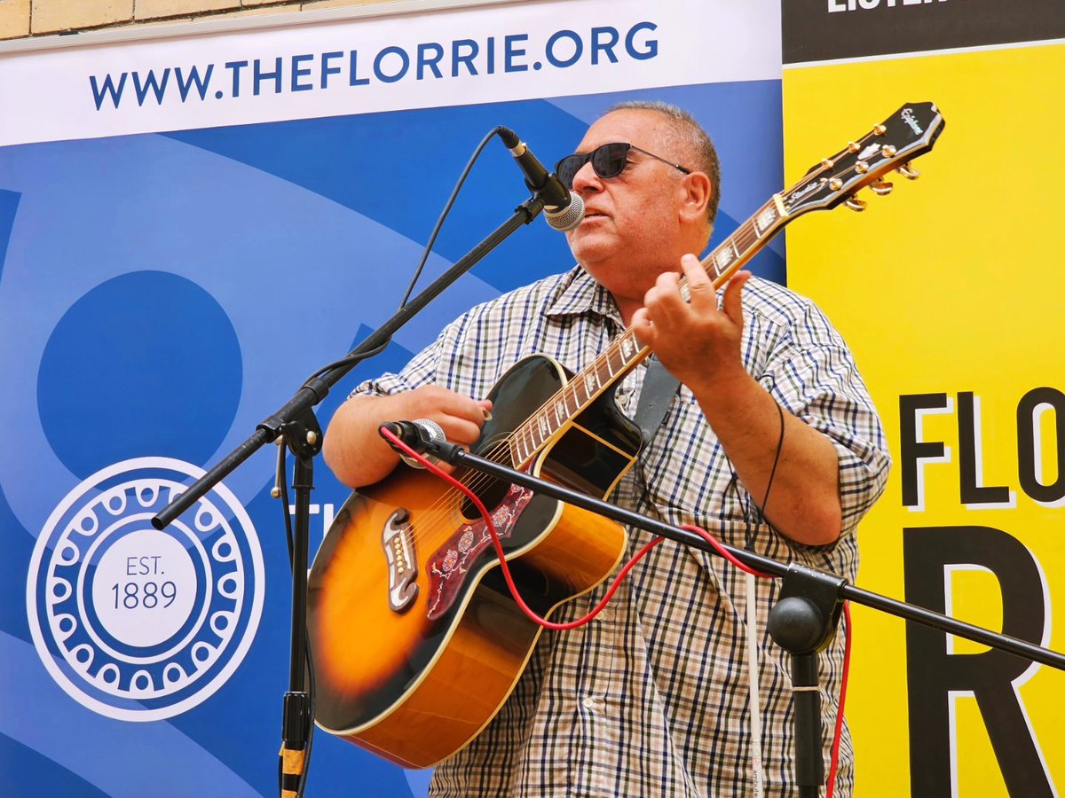 TheFlorrie's tweet image. Another great Open Mic Night at The Florrie. Huge thanks to everyone who got up and performed 🎶
Already looking forward to the next one on Friday 15th August, as always everyone is welcome!