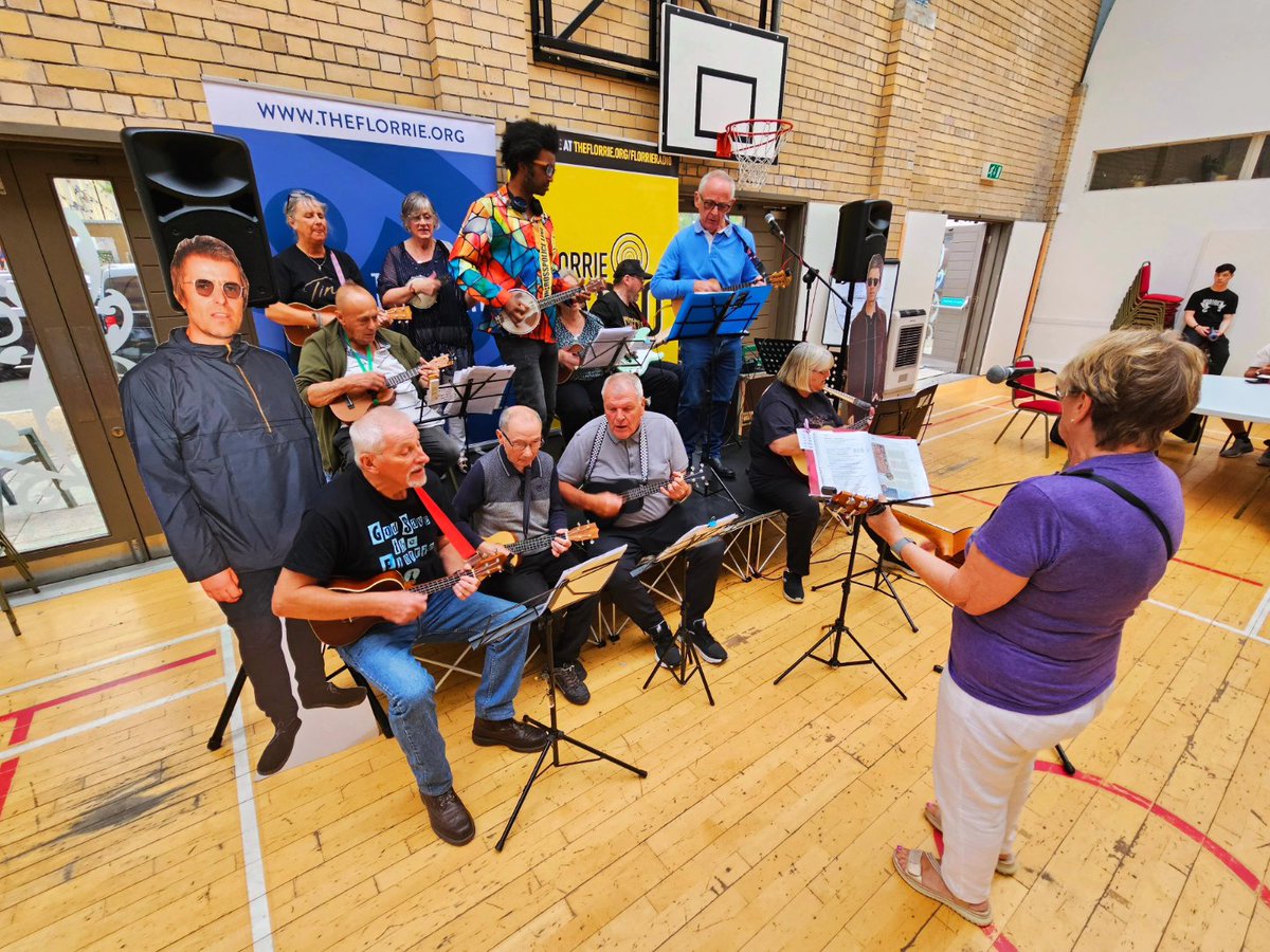 TheFlorrie's tweet image. Another great Open Mic Night at The Florrie. Huge thanks to everyone who got up and performed 🎶
Already looking forward to the next one on Friday 15th August, as always everyone is welcome!
