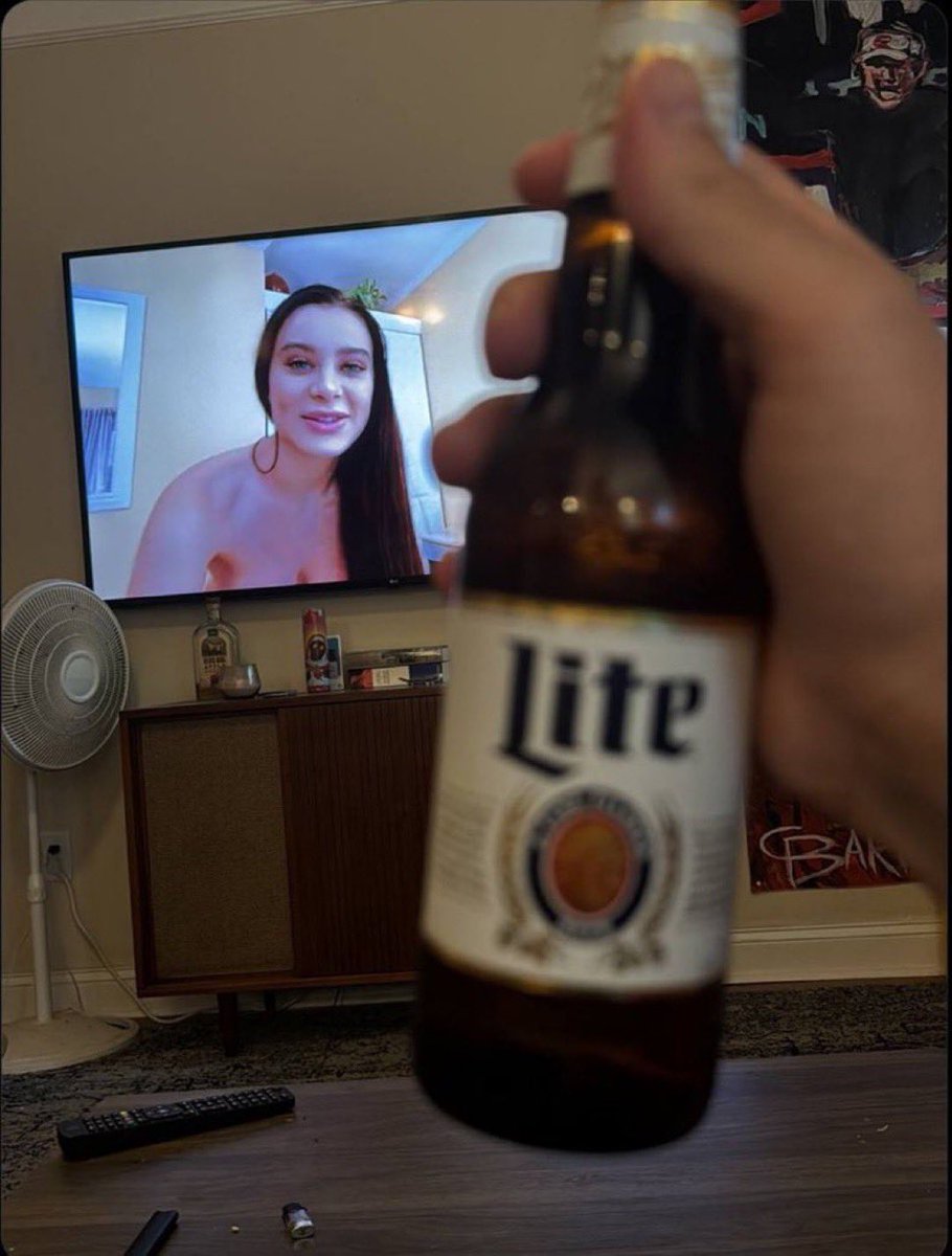 JP 𖣂⍣ tweet media