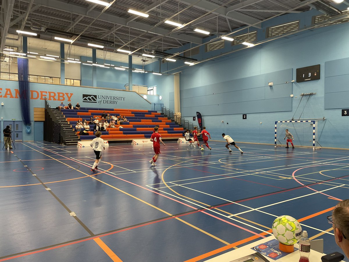 England Futsal (@englandfutsal) on Twitter photo U14 BOYS PLATE FINAL ๐ฆ
9โ <a href="/SAFCFoL/">Foundation of Light</a> 1 - 0 <a href="/EscollaFutsal/">London Escolla Futsal Club</a>
Escolla controlling possession after Alex Bramley gave Sunderland an early lead โก๏ธ U14 BOYS PLATE FINAL ๐ฆ
9โ <a href="/SAFCFoL/">Foundation of Light</a> 1 - 0 <a href="/EscollaFutsal/">London Escolla Futsal Club</a>
Escolla controlling possession after Alex Bramley gave Sunderland an early lead โก๏ธ