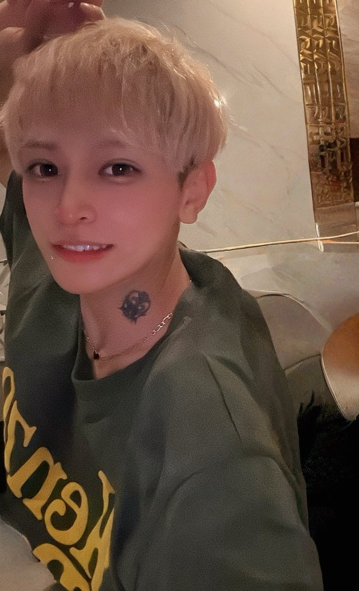 隣空いてます😊