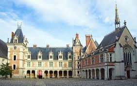 DC_1867's tweet image. El castillo de Blois…💎 #TodoBalzac #Catalina