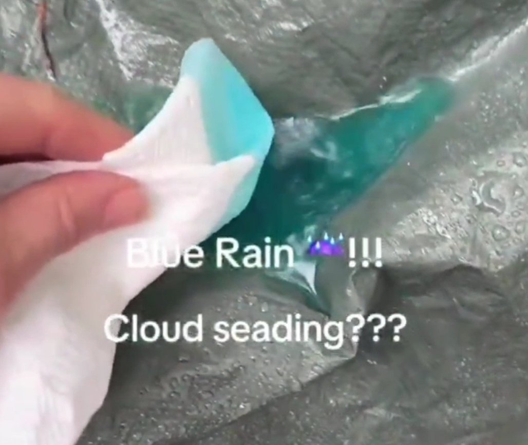 In2ThinAir's tweet photo. 🚨Remember this video of BLUE RAIN falling from the sky all over TEXAS?! 🤯

This video was BEFORE the flooding but was this happening leading to the recent floods?

 Rivers rose 26 FEET in 45 Min in another part of Texas, taking the lives of many children.

You can hear the man in the video say: "Are they chemtrailing us?!" And that it did NOT come from his tarps!

Across Kerr County, the river was frequently cited as rising 26 feet in 45 minutes around 4 a.m., with some areas noting a crest of up to 29.45 feet, the second- or third-highest on record.