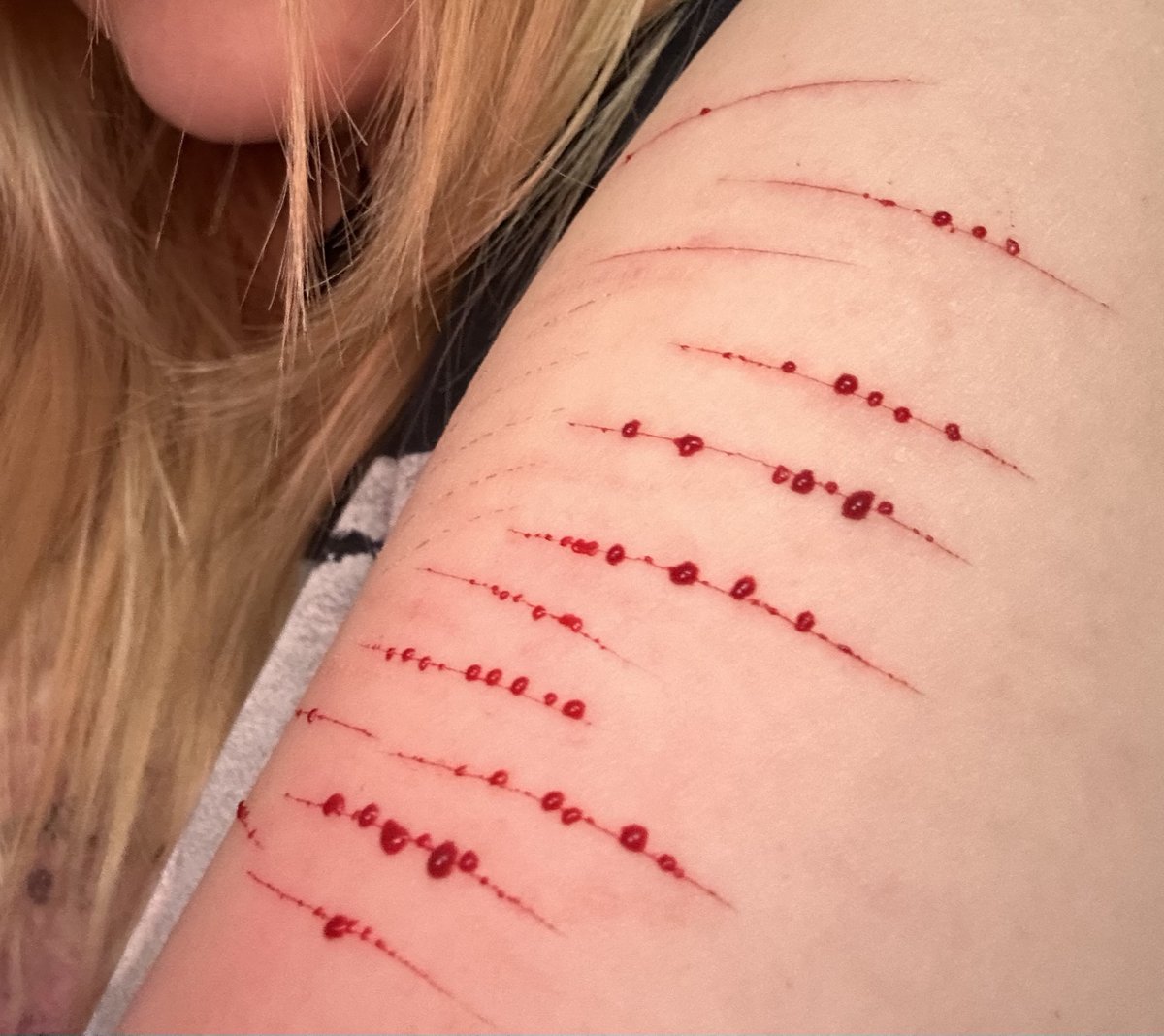 Shin ˆ𐃷ˆ (shedtwt) tweet media