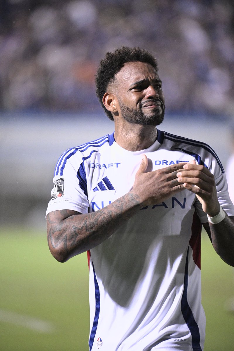 ke780kx5's tweet photo. lágrimas

#andersonlopes 
#fmarinos https://t.co/eHtFi8qFHw