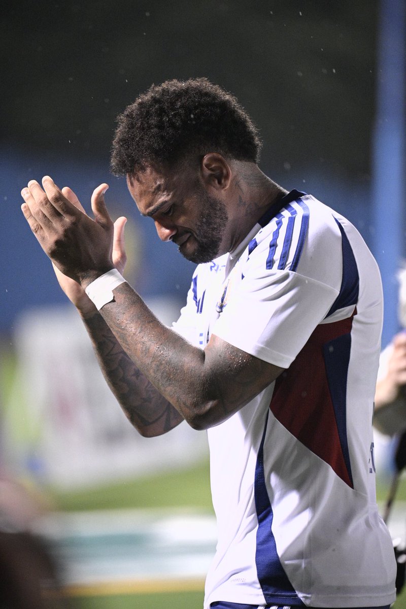 ke780kx5's tweet photo. lágrimas

#andersonlopes 
#fmarinos https://t.co/eHtFi8qFHw