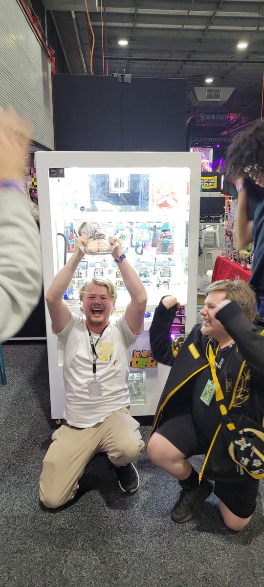 Revolution Amusements tweet media