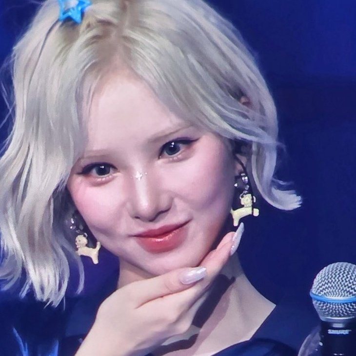 lovesvvz's tweet image. ⠀⢀⡤⣄⡀⠀⠀⠀⠀⠀⠀⠀⠀⠀⠀⠀⠀
  ⢠⡏⠀⠀⠳⡄⠀⠀⠀⠀⠀   ⣀⣀⣀⠀⠀⠀ 
  ⢸⠃⠀⠀⠀⢿⠀⠀⠀⠀  ⣼⠃⠀⠘⢧⠀⠀
  ⢸⡆⠀⠀⠀⠸⡆⠀⠀   ⣸⠃⠀⠀⠀⠈⢧⠀
  ⠈⣇⠀⠀⠀   ⣧⠀   ⠀⡏⠀⢦⠀⠀⠀⠸⡆
  ⠀⢹⡀⠀⠀⠀⢸⠀     ⢸⠇⠀⠘⢧⡀⠀⣸⠃
     ⠀⢳⠀⠀⠀⢸⡆     ⢸⠀⠀⠀⣼⠙⠋⠁