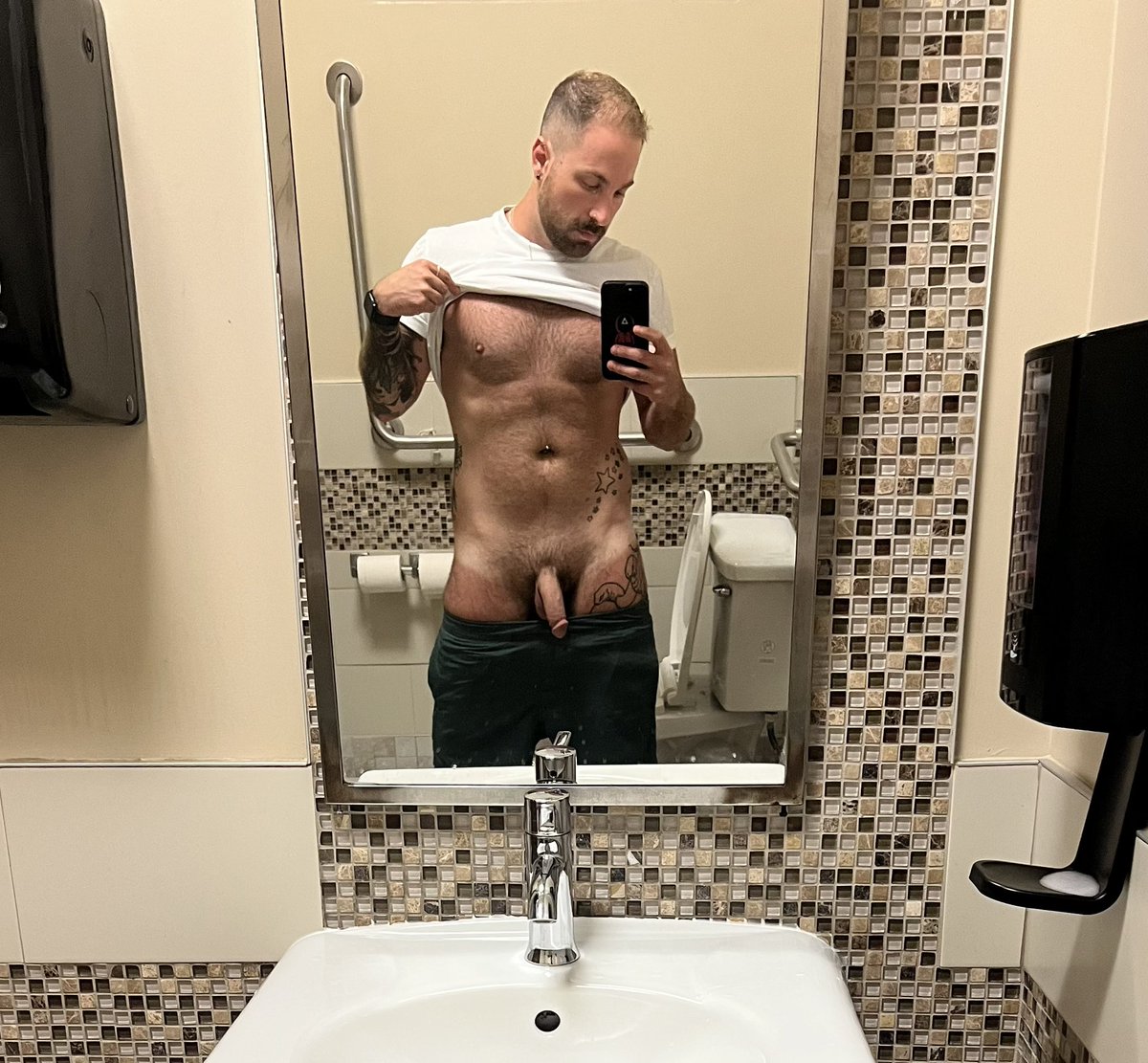 boyzversworld's tweet photo. Happy #softiesaturday fellas 😏 #SCS https://t.co/6LRQYnWMNq