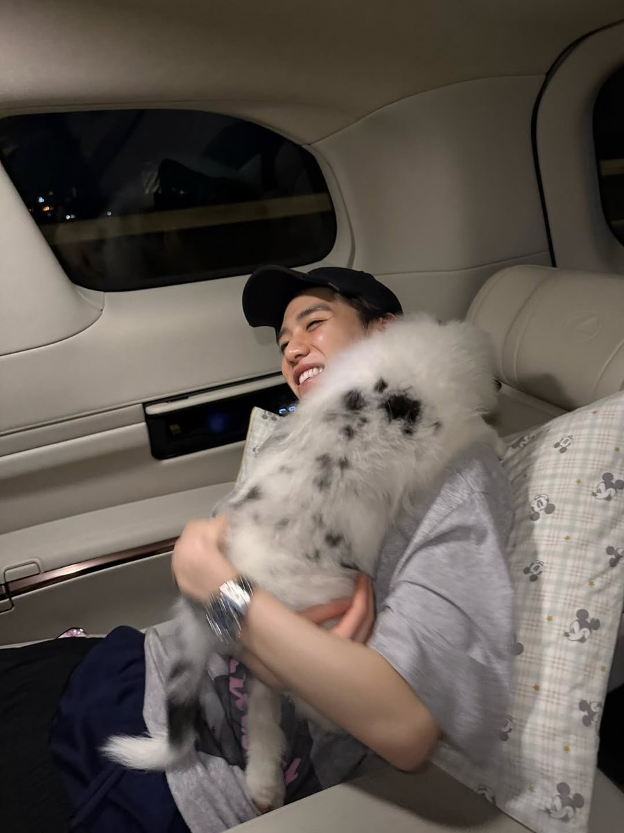 Lilooows tweet media