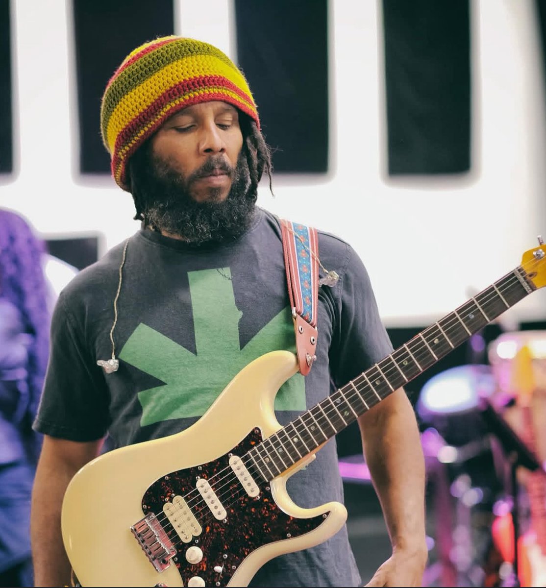 ziggymarley's tweet image. Chicago, come visit us at the Salt Shed Fairgrounds in 3 months with Burning Spear! Tag your go-to concert buddy below! Get tickets here: zig.lnk.to/chicago25
