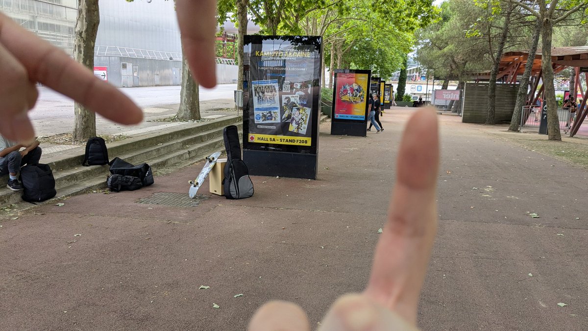 ON SERA LÀ !! (prêt de l'entrée du rer B)
Trop hate ! 💪