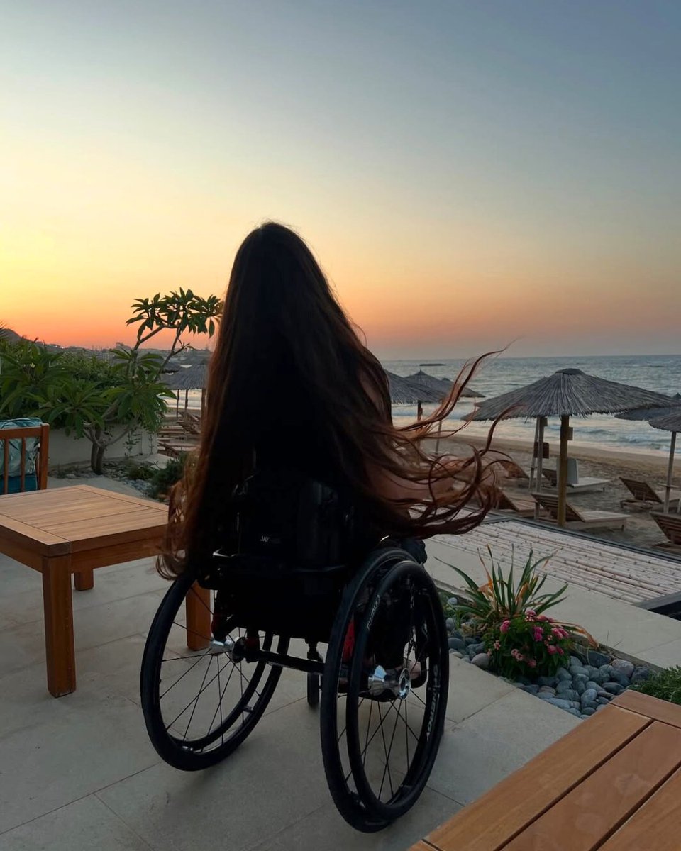 Quickie Nitrum – the perfect companion for your summer adventures. 🌅 Are you more of a sunrise or sunset person? 💬 

Learn more about the Nitrum here &gt;&gt; 
ow.ly/IhMS50WkeRE 

📸 By @felinatiger on Instagram