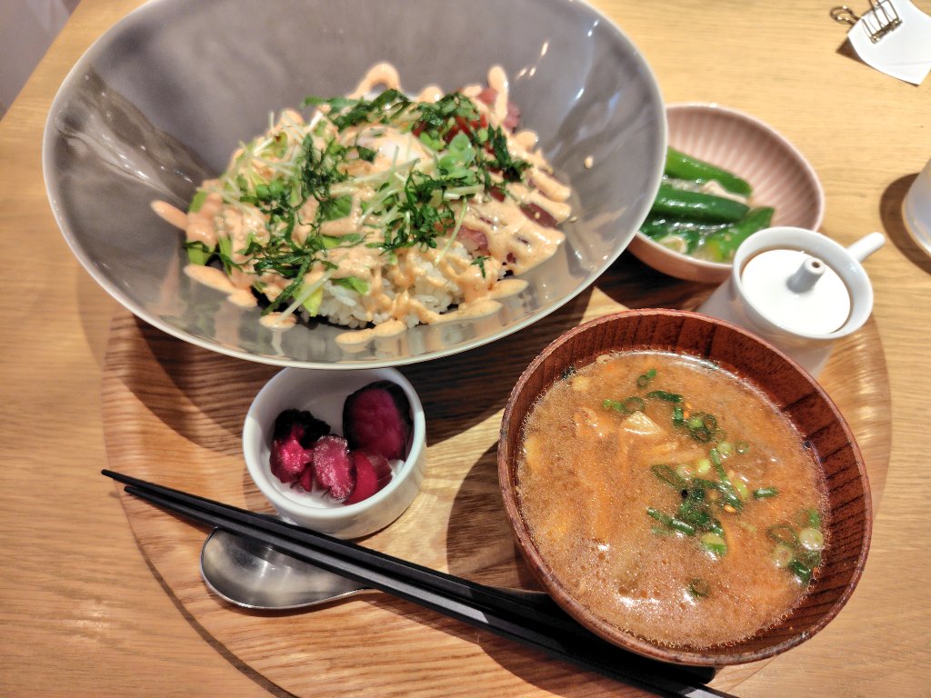 今日はのんびり土曜日
chano-maで昼・夜兼用ご飯食べてちょっとお買い物しようかと思ったけど、人多すぎてやめちゃった😅💦
明日は目一杯楽しむよ〜✨✨✨