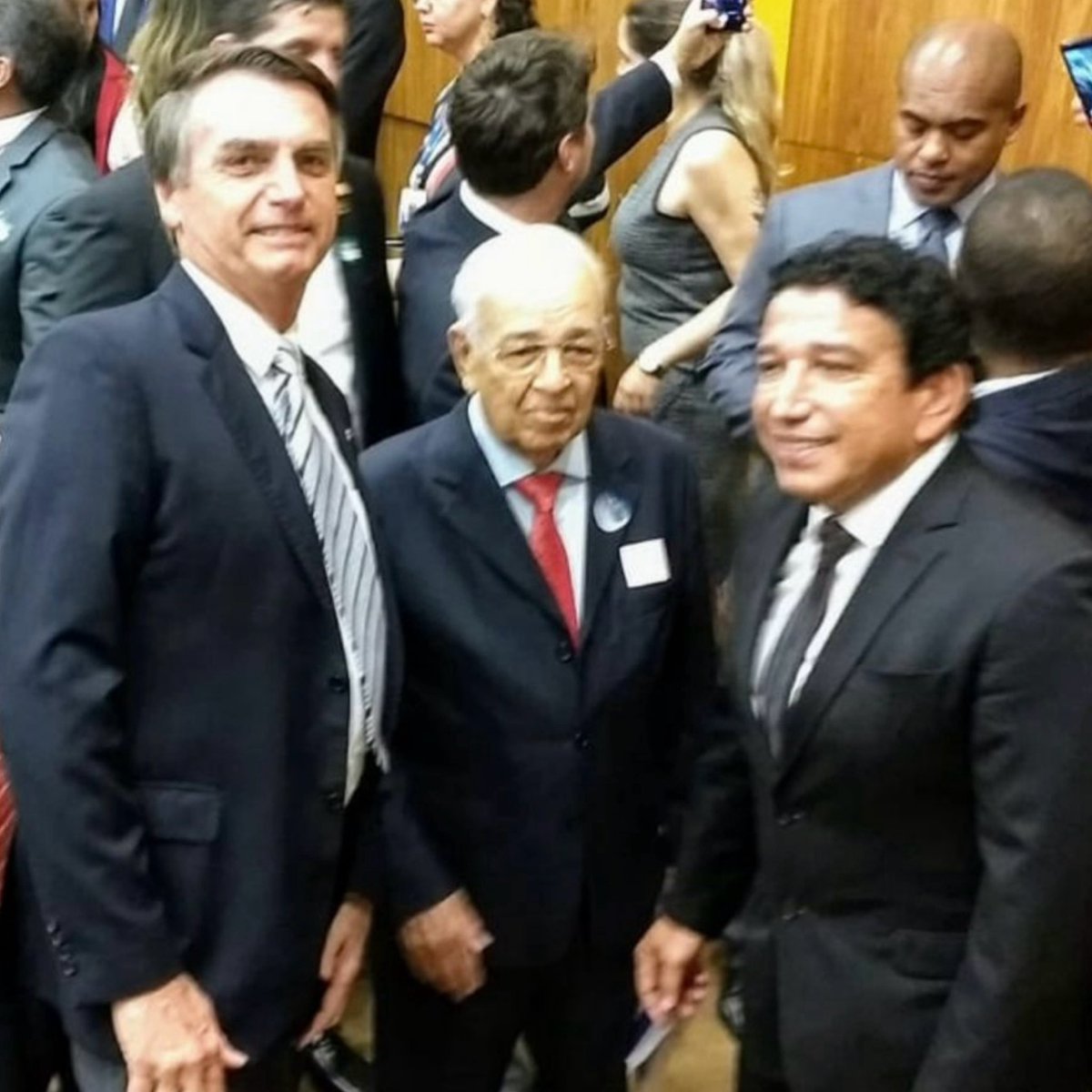 - Com pesar e reverência nos despedimos do pastor Gedelti Victalino Teixeira Gueiros, fundador e presidente da Igreja Cristã Maranata, que partiu para a eternidade na manhã de hoje, aos 93 anos. Homem de fé inabalável, Gedelti foi instrumento usado por Deus para edificar vidas,