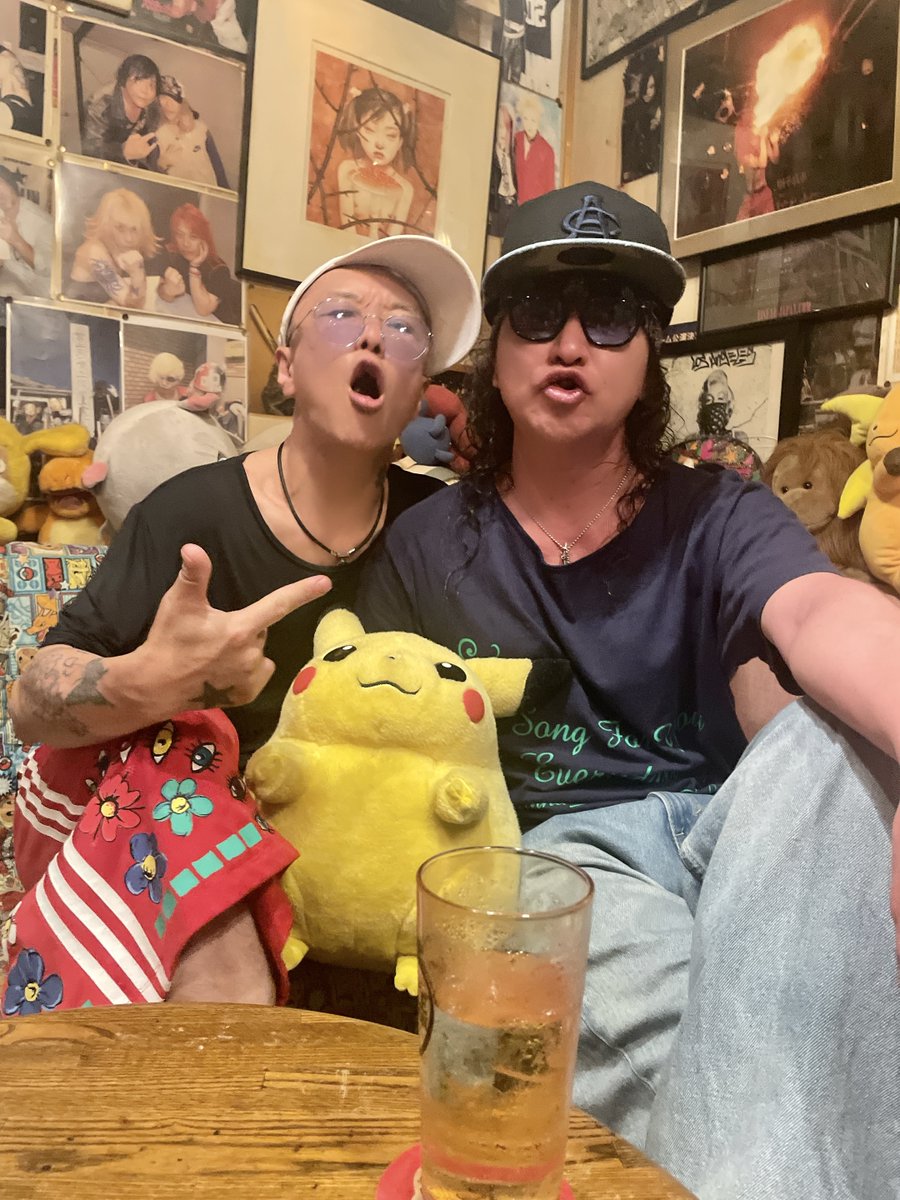 pandamarket's tweet photo. KENちゃんお疲れ様ー! @Antikenzi2000
#打ち上げ
#starcafe https://t.co/XTmY0dy0rK