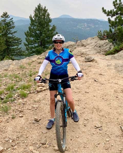 At 31, Carrie had a heart attack while cycling in the Rocky Mountains. Despite her fitness level, she couldn’t outpace her family’s heart history.

Read her Story From the Heart: spr.ly/60104lzIE