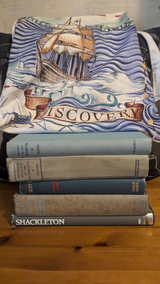 I struck absolute gold at the antique book shop today 🤩🤩 I went Terra Nova mad (+Shackleton)