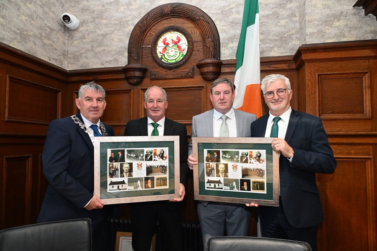 McConalogue's tweet image. Wonderful to see the Blaney family being honoured with a civic reception to mark 100 years of continuous political representation on Donegal County Council.
The event recognised, acknowledged & congratulated the Blaney family on what is a truly unique and remarkable achievement.