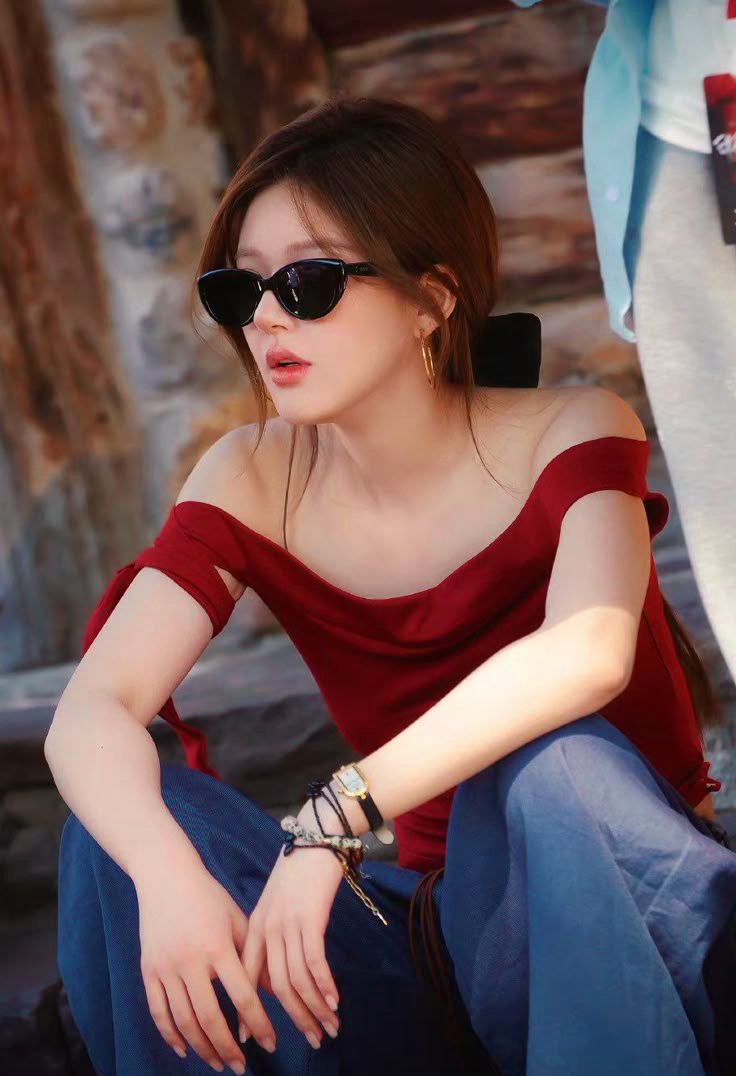 elixir_art's tweet image. Swag!! 

#ZhaoLusi
#ChineseWomen 
#Fashionable 
#fashionstyle