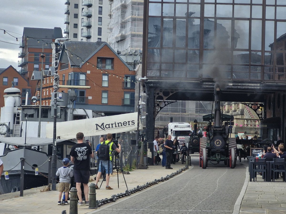 The steam engines are now leaving the waterfront.  #ransomesreturn
