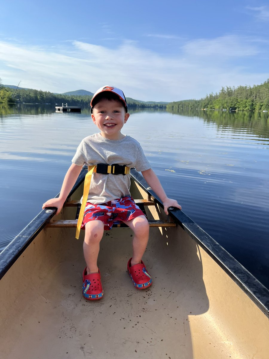 A happy couple of dudes 🛶