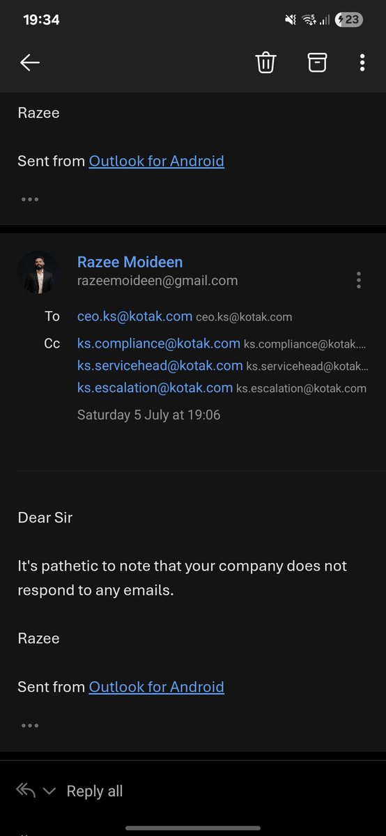 Razee Moideen tweet media