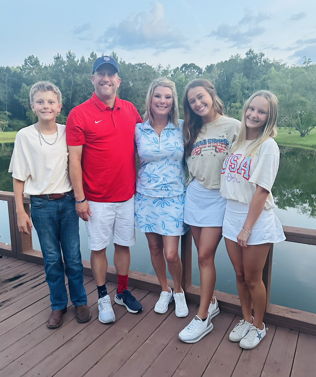 BTTYPrincipal's tweet photo. Love our family time. https://t.co/bF8fEodYWm