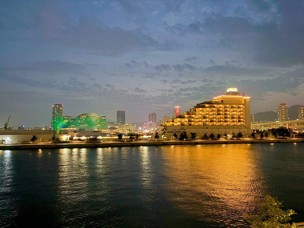 dbdm_ominmin's tweet image. &amp;amp;TEAMのライブ楽しすぎたー！！😭💕
あと大阪neoの墓守アクスタとファイル買っちゃった!
ビジュ良き