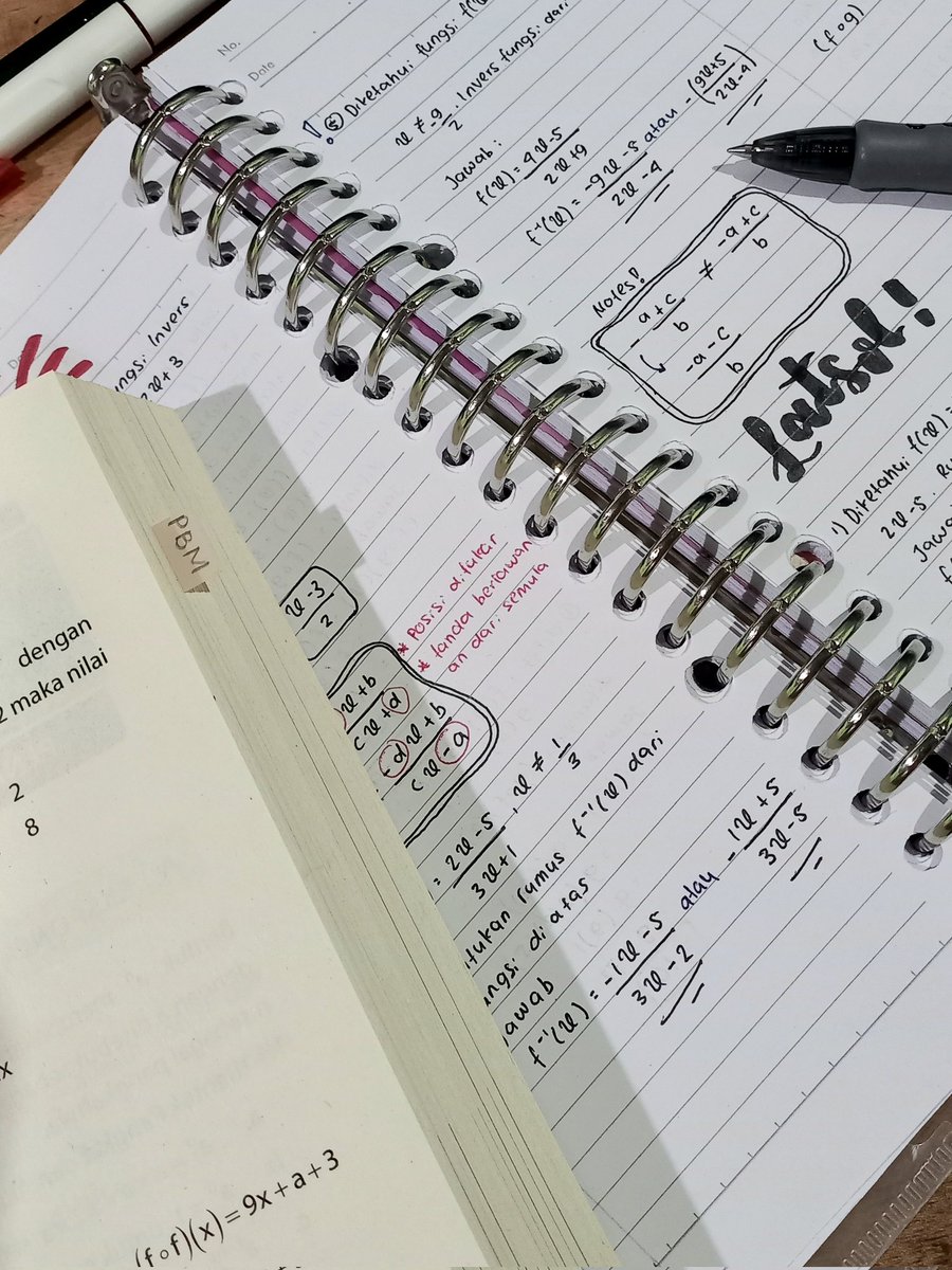 knp jam malem gini suka tb2 ovt, kyk 'tadi siang ngapain ajaa' kan jdnya keteteran skrng tapi dah ngantuk, jd ya tidur aj trs bsk pagi ovt lagi knp malah tidur cpt😫😫 sekian hr ini.