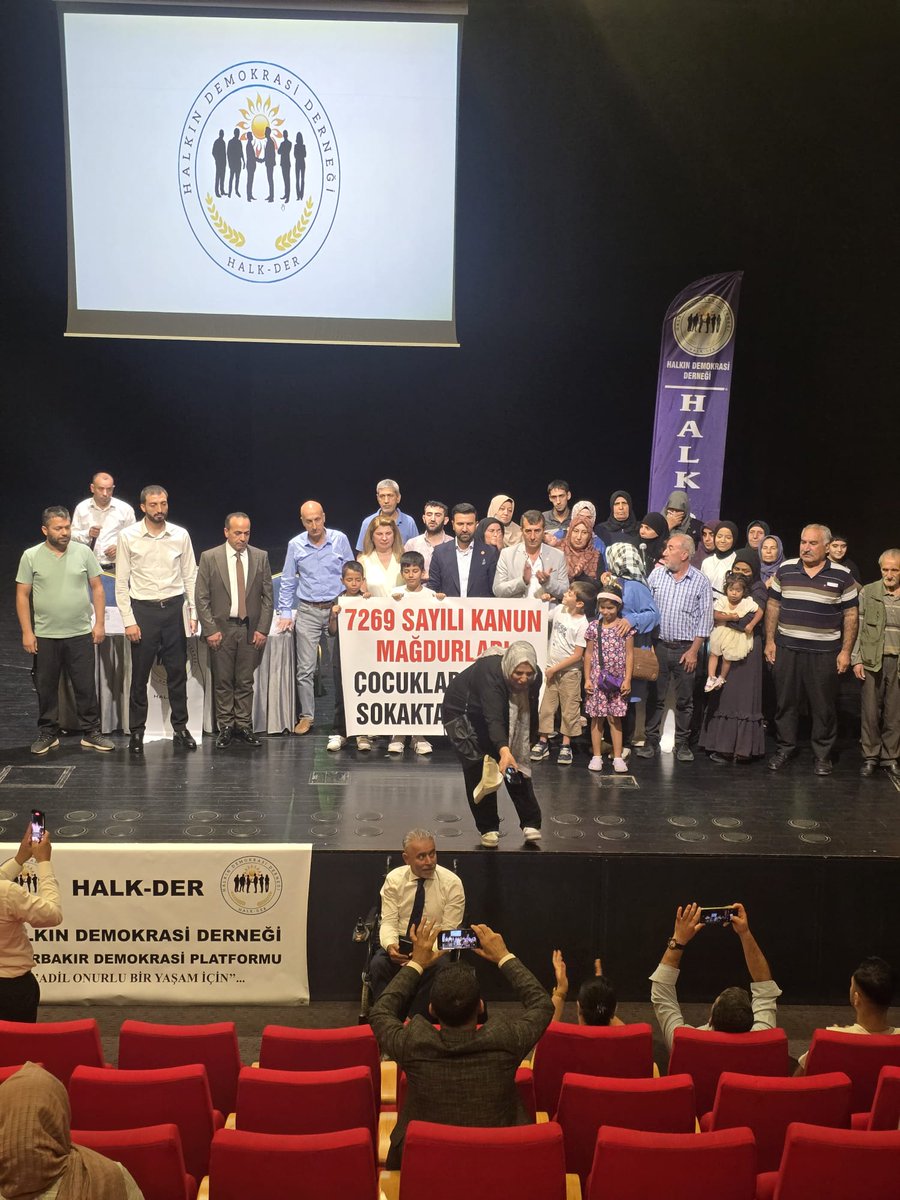 ihsantgrl's tweet photo. https://t.co/fLTP2s6QRd
@vali_zorluoglu 
@dunyadanfinans 
@srkntnyldz 
@gokhanozoguz 
@CenapDoc 
@diyarbakirbld 
@Diyarbakirbaro https://t.co/LTdOcurEsX