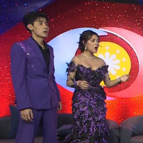 na_salamanca's tweet photo. This is how they mirror each other.

BREKA FOR BIG WINNER https://t.co/aaTVOothFy
