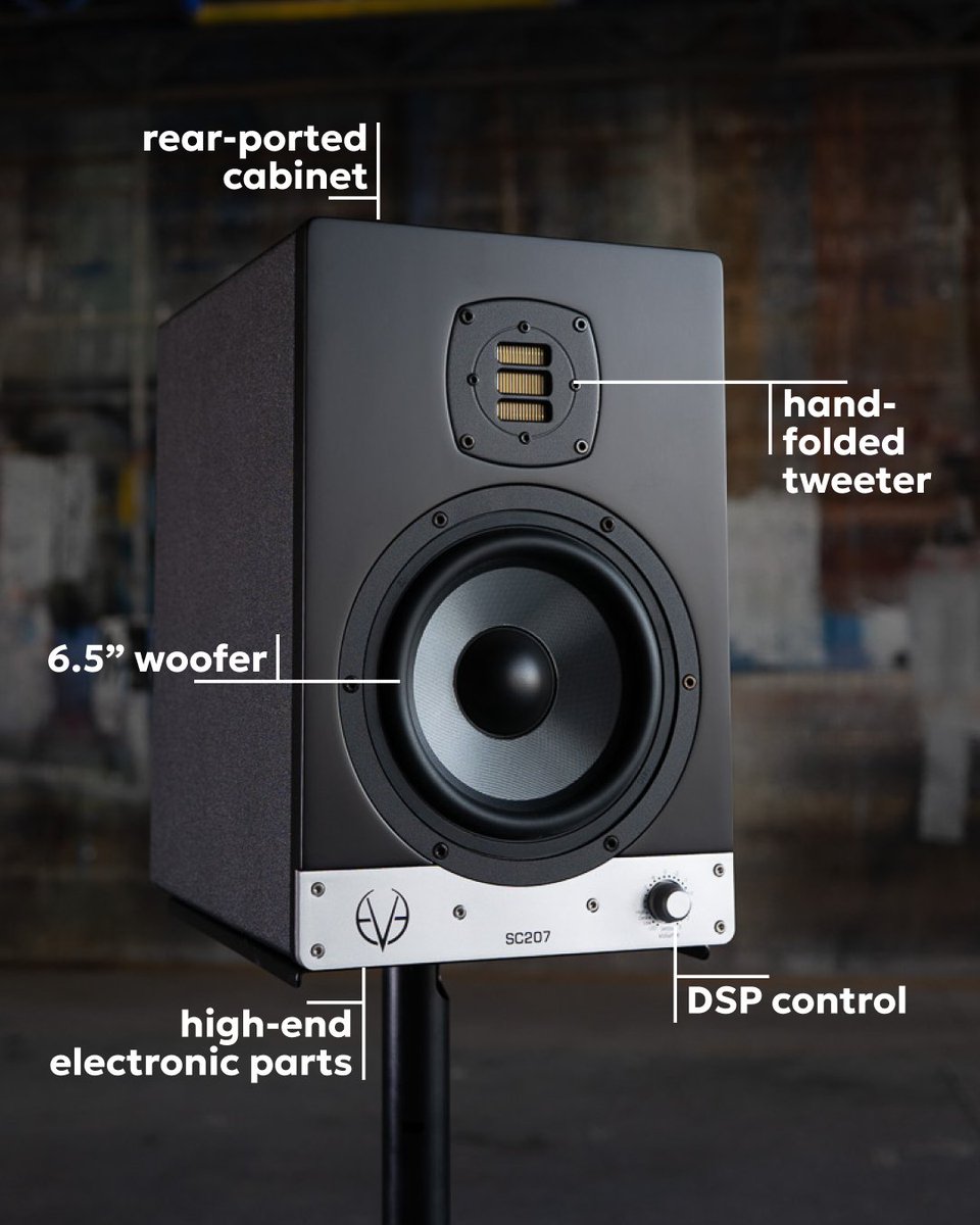 EveAudio's tweet photo. SC207 has great power efficiency that will let you clearly examine what's happening in your mix 🔥 Who would like to have a listen? 🔊

#EVEAudio #StudioMonitors #SC207 #Mixing #Mastering #MusicProduction https://t.co/6yLl1f3T82
