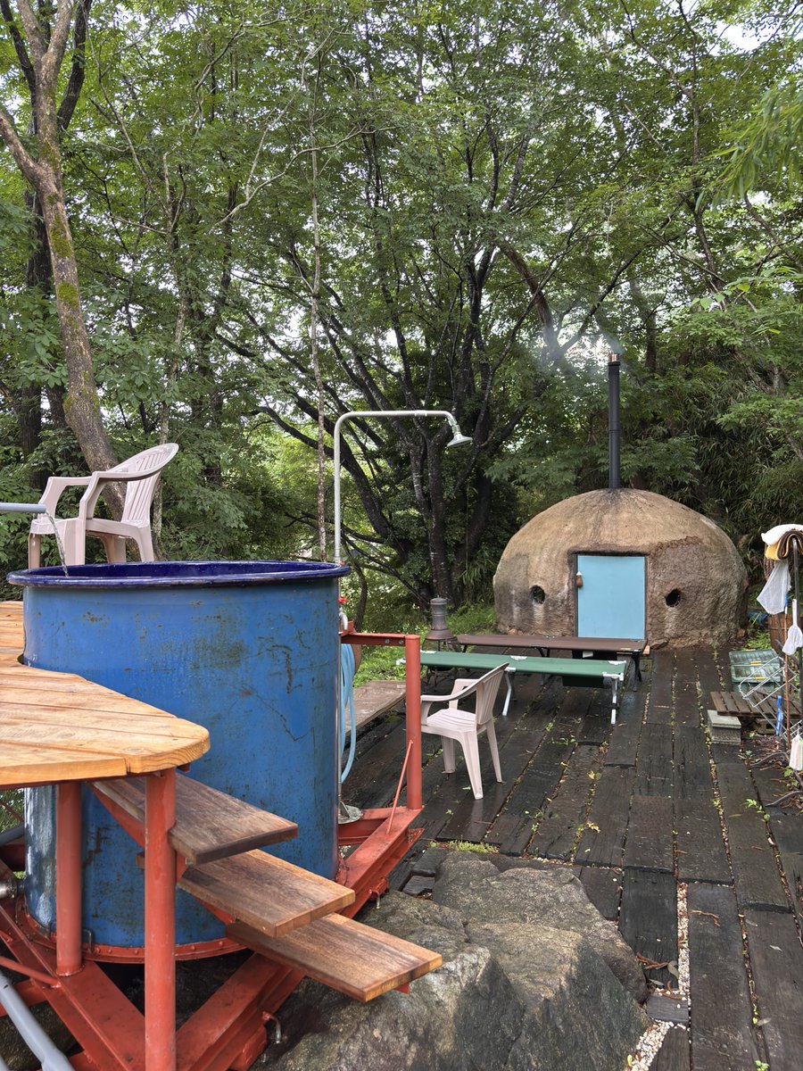 beruturitabi's tweet photo. 茨城から熊本まで陸路でキャンピングカーの旅の道中で山口県でサウナ道中。

#ととのい道中
#サウナ道中　
#革命道中 https://t.co/E8KoECr8tD