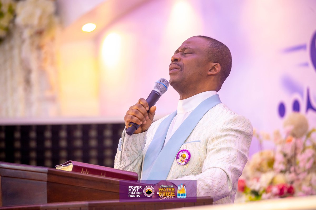 MFMWorldwide's tweet photo. I am praying for someone here: that the angels of war will walk back into your foundation, will walk back into your root, and will get solutions for you, in the name of Jesus. (Amen!)
#PMCHJuly2025
#AnnualWaterOfFireService #WaterOfFire2025
#DeepDeliverance @REAL_DKOLUKOYA https://t.co/gPx8zjktjz