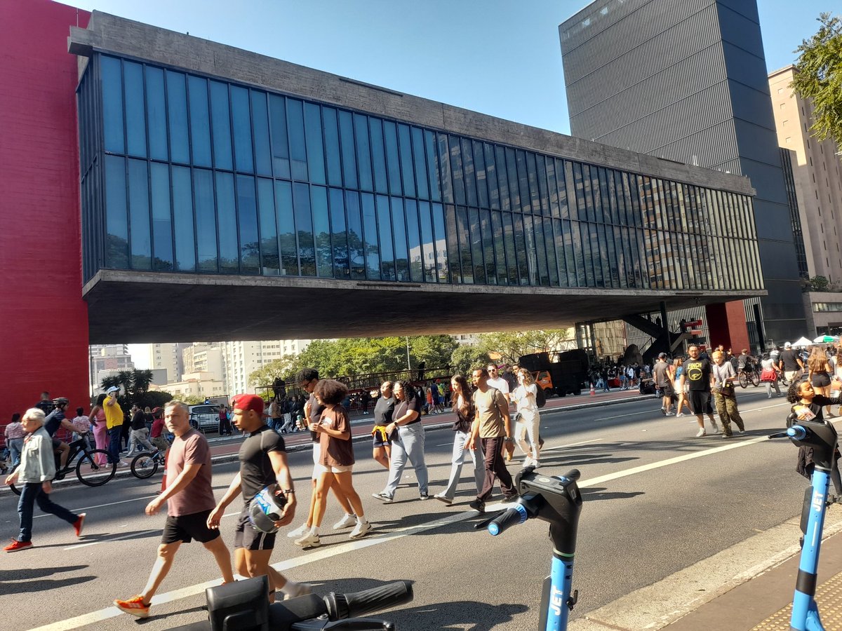 Que fique claro 
AGORA É A VEZ DO POVO
CONGRESSO DA MAMATA 
NAO VAMOS  RECUAR
CONGRESSO INIMIGO DO POVO