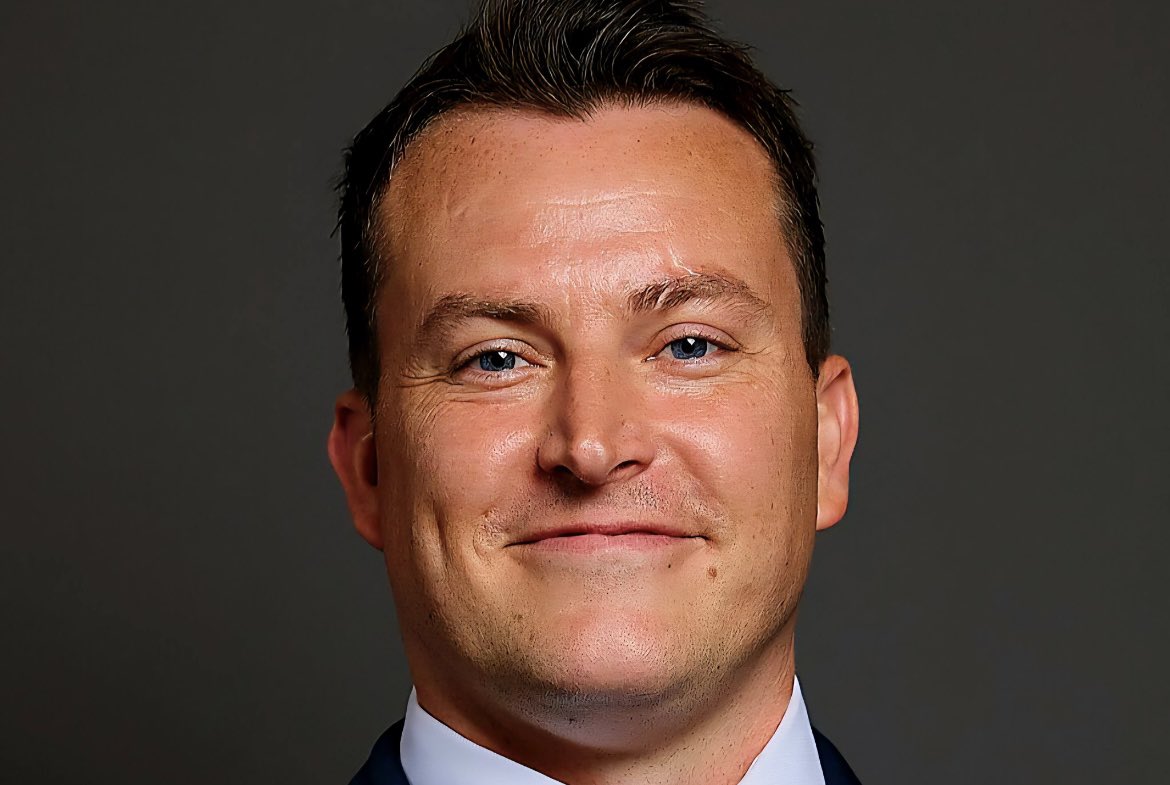 Reform MP James McMurdock has given up the whip over allegations against him related to business propriety

Sunday Times’ <a href="/Gabriel_Pogrund/">Gabriel Pogrund</a> is reporting it’s to do with £70k in covid business loans