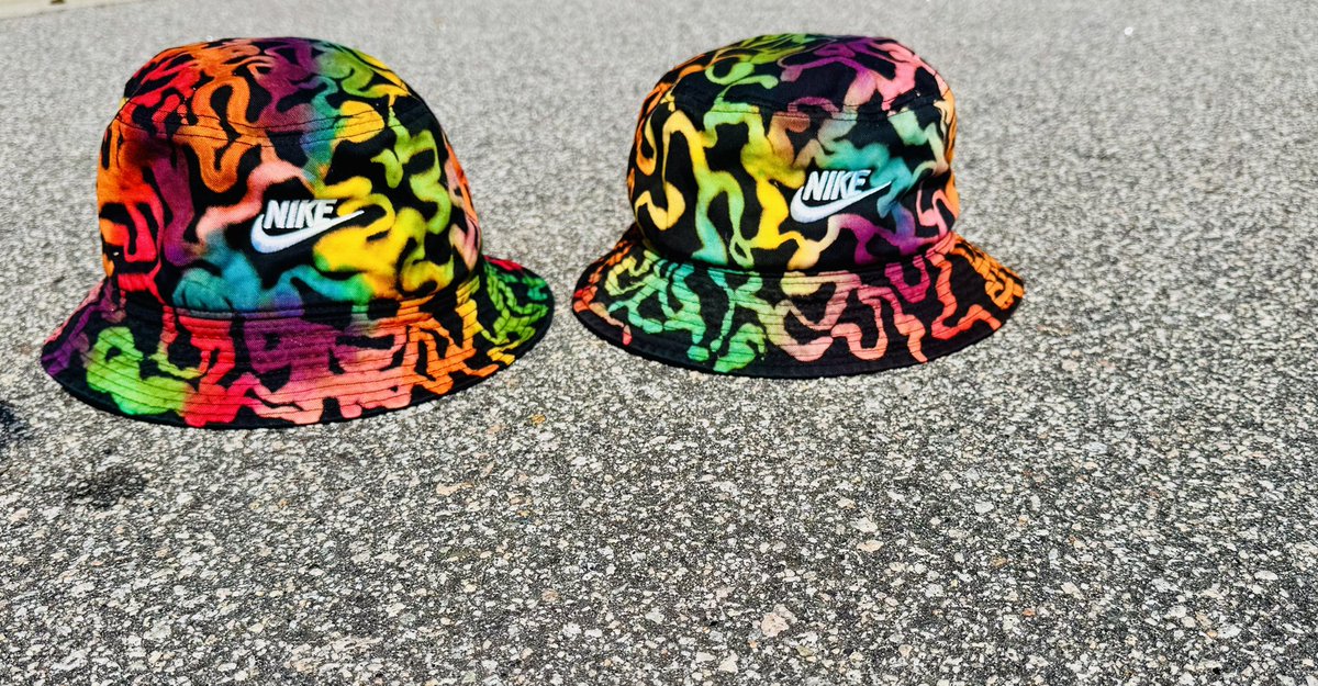 BlendsPoetic's tweet image. Buckets done👨🏿‍🎨 #poeticblends #nike #nikebuckethat