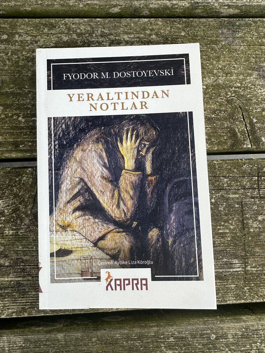 “Gösterişin, torpilin, kibrin ve sayamadığım binlerce putun kol gezdiği bu çağda; Bir bakışın, bir duruşun, bir hayatın sadeliğine inanıyorum..”