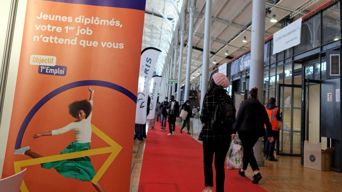 Quelle politique économique et sociale pour la jeunesse ? Les informés de l'éco du 5 juillet
➡️ l.franceinfo.fr/SbG