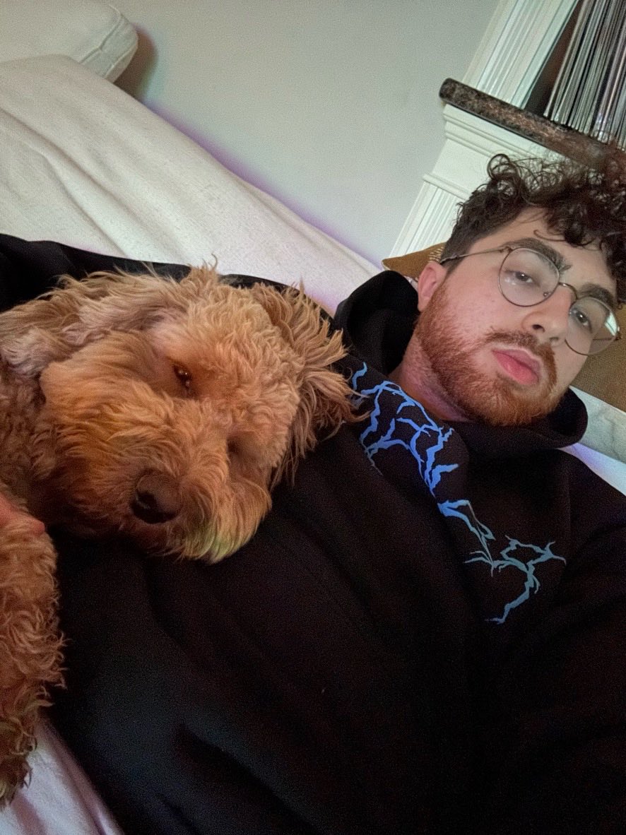 LouStandUP1's tweet image. Happy Birthday Jake! The most unique, talented, funny and caring person I know. You light up every room you walk into. Don’t ever change, stay exactly how you are. It’s an honor and privilege to be your dad!💙