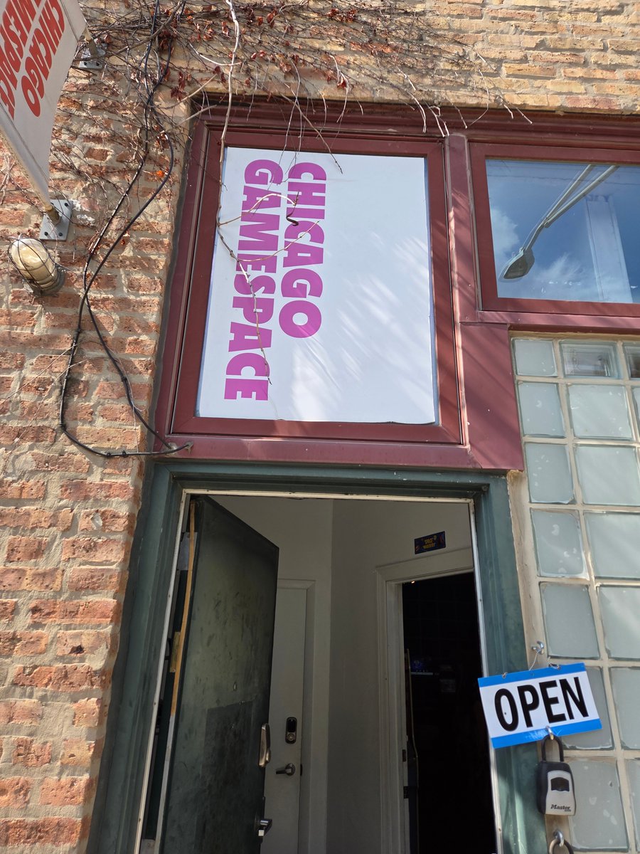 chigamespace's tweet image. We've got a new exhibit open this weekend!
chicagogamespace.com/exhibitions/sc…
The new indie classic SCHiM is playable alongside our usually awesome collection.
Come by Sat-Sun 2-5pm, beat the heat, and have some fun!