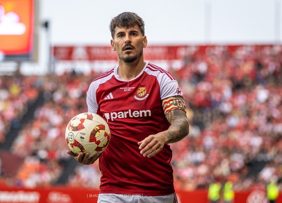 Albert (@titu_tgn) on Twitter photo Gràcies per tot Joan Oriol. As sigut un clar exemple del que significa ser del Nàstic: sacrifici, humilitat, orgull i passió.
<a href="/NASTICTARRAGONA/">NÀSTIC DE TARRAGONA</a>
Sempre seràs el nostre capità! ♥️
#nàstic #gimnàstic Gràcies per tot Joan Oriol. As sigut un clar exemple del que significa ser del Nàstic: sacrifici, humilitat, orgull i passió.
<a href="/NASTICTARRAGONA/">NÀSTIC DE TARRAGONA</a>
Sempre seràs el nostre capità! ♥️
#nàstic #gimnàstic