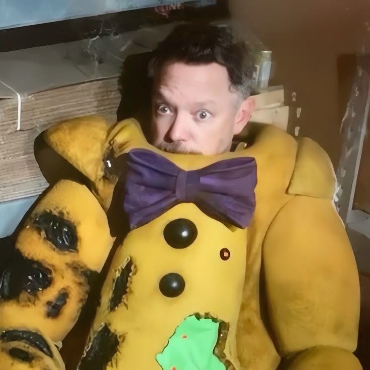 Matthew Lillard behind the scenes!